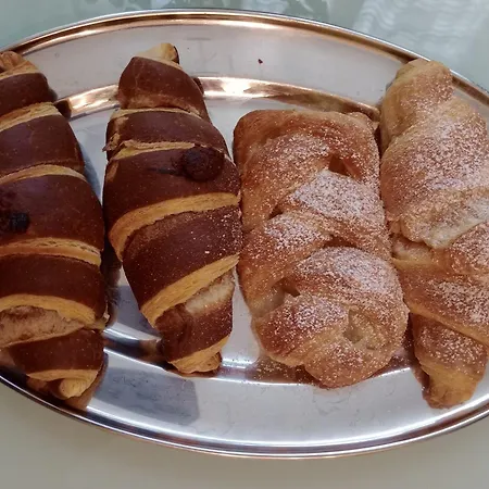 Antonella B&B 바리